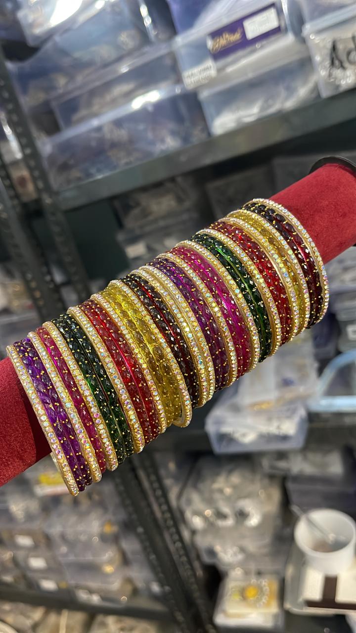 Multi Glass Bangles Set